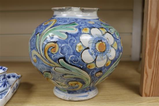 An 18th century Italian maiolica jar